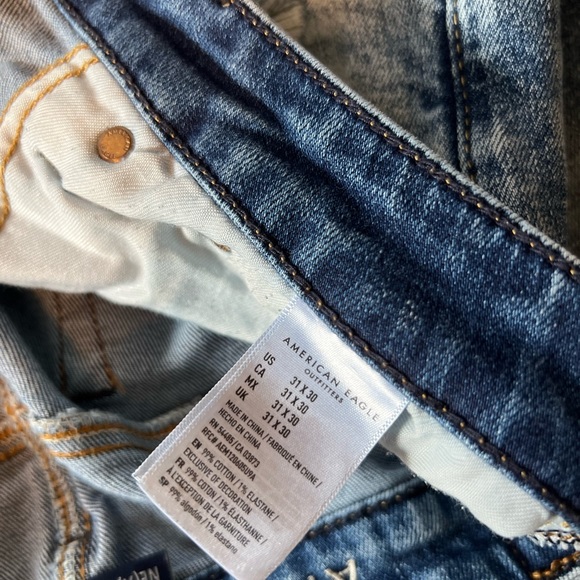 American Eagle Next Level Airflex distressed & repaired Skinny Jean. Size 31x30 - Picture 5 of 5